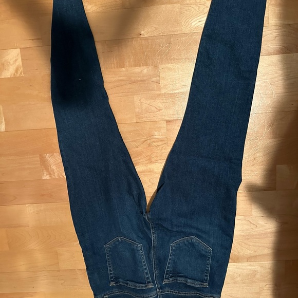Loft high rise skinny jeans petite - Picture 2 of 3